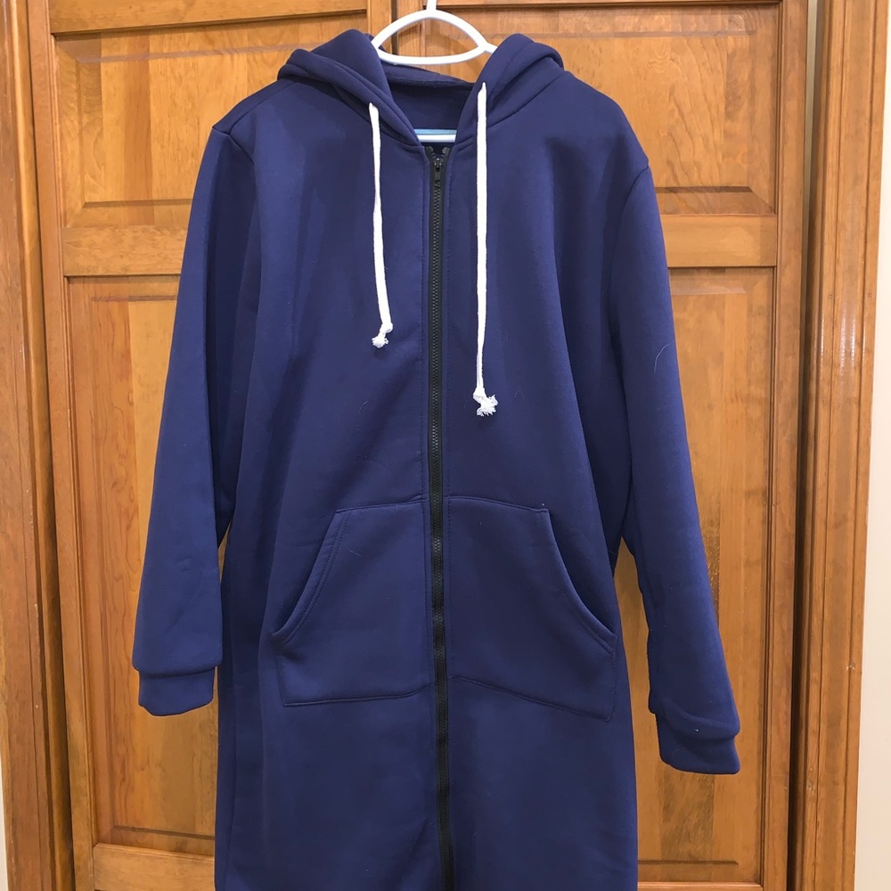 Long navy blue hooded sweatshirt